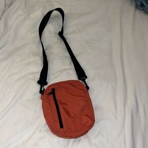 Apple red baggu sport crossbody